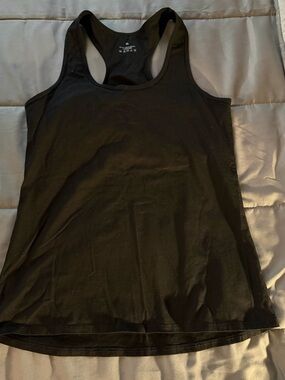 EUC Racer back shelf bra tank top. Unbranded. Size XL.
